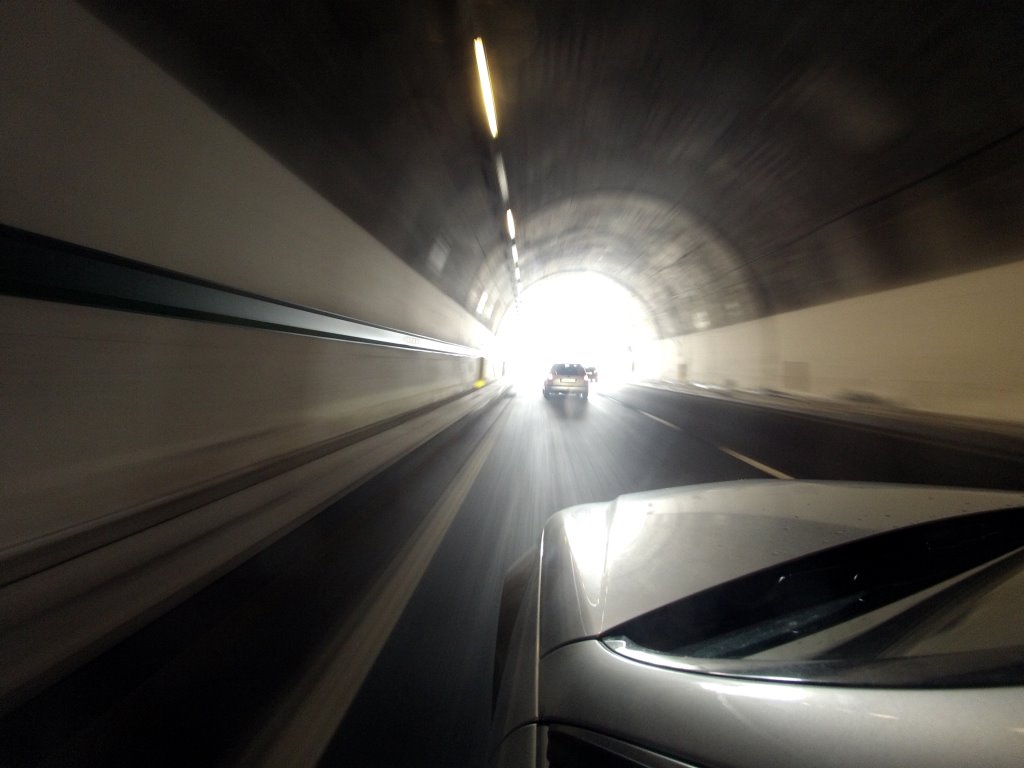 tunele2.jpg